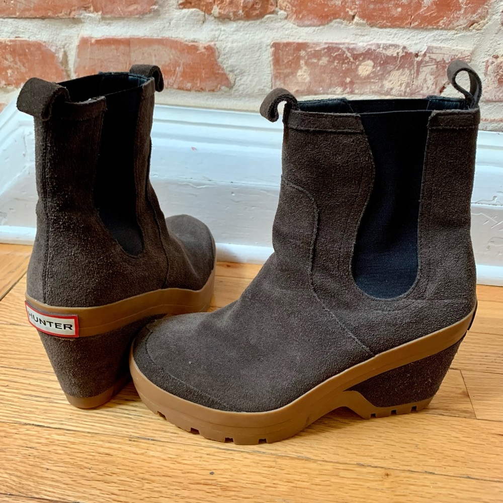 HUNTER BOOTS